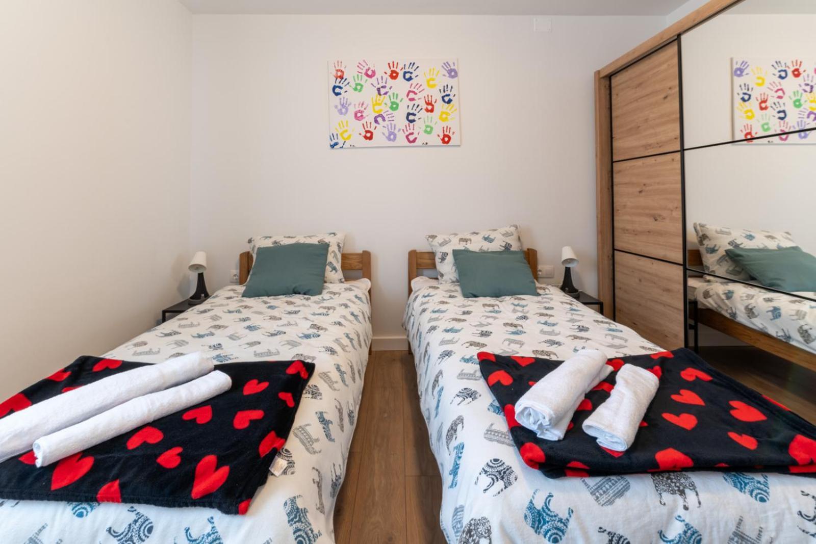 Apartman Jabuka คาร์โลวัตส์ ภายนอก รูปภาพ